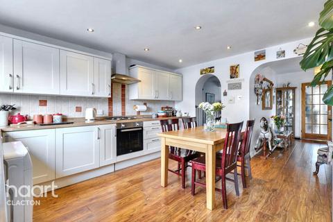 3 bedroom semi-detached house for sale, Crown Road, Clacton-On-Sea