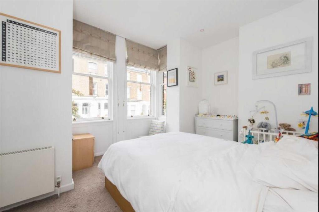 Denning-road-hampstead-village-nw3