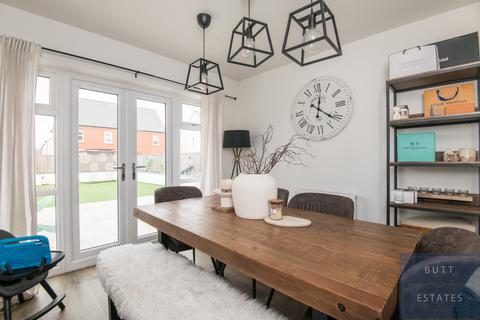 11 Sugar House Hill, Exeter, EX2 7TT