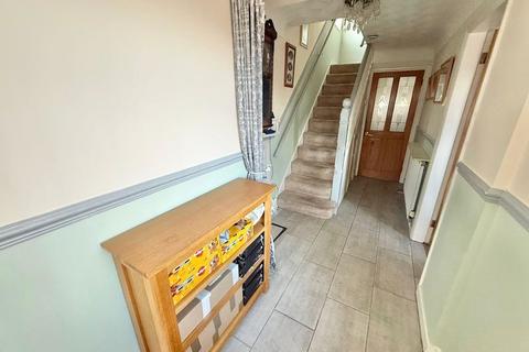 3 bedroom semi-detached house for sale, Underwood Drive, Whitby