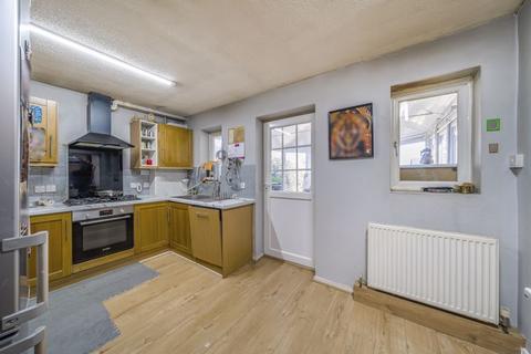 3 bedroom semi-detached house for sale, Hamond Close, South Croydon