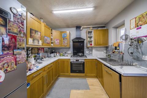 28 Hamond Close, South Croydon, CR2 6BZ