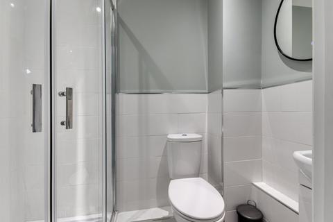 10 Crockenhall Way, Istead Rise, Gravesend, DA13 9DB