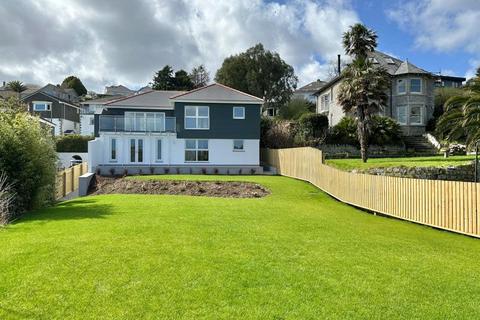 5 bedroom detached house for sale, Polsethow, Penryn