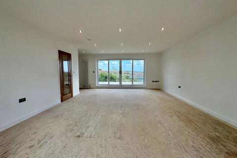 5 bedroom detached house for sale, Polsethow, Penryn