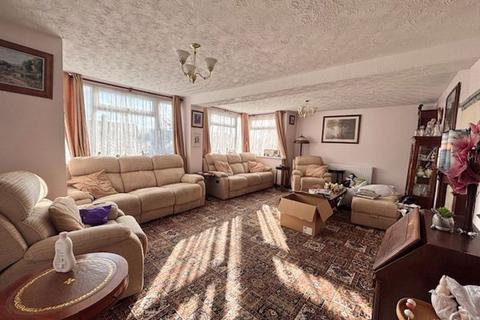 6 bedroom detached house for sale, Booths Lane, Great Barr, Birmingham B42 2RD