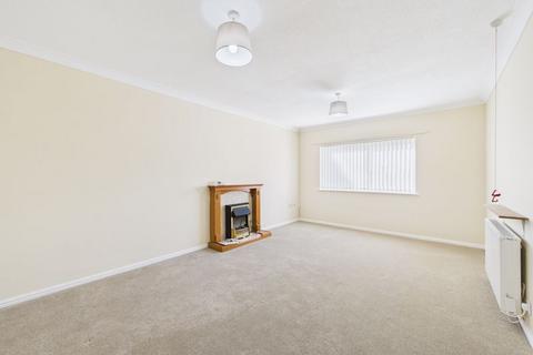 1 bedroom apartment for sale, Albion Court, Anlaby Common