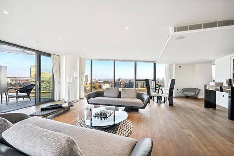 3 bedroom flat for sale, Waterfront Drive, London