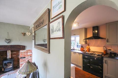 4, St Marys Cottages Duck Street, Elham, Canterbury, CT4 6TN