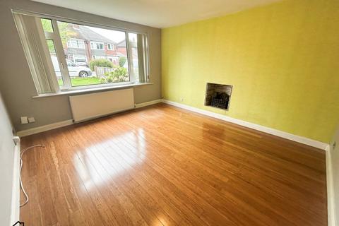 3 bedroom detached house to rent, Rothesay Crescent, Sale M33