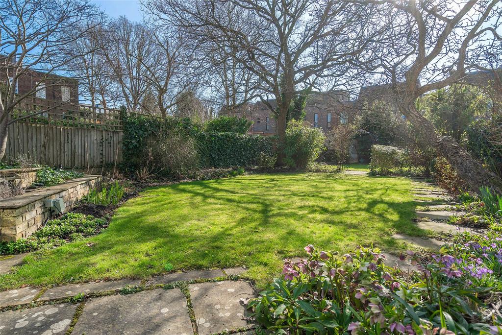 Garden D