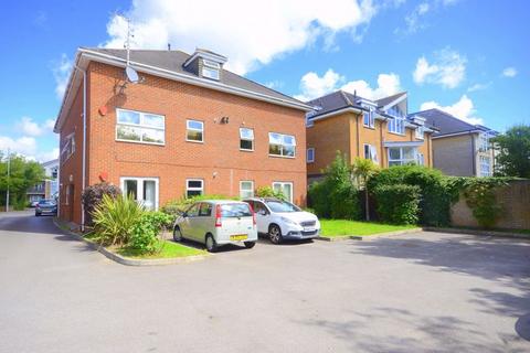 2 bedroom ground floor flat for sale, Richmond Park Road, Bournemouth BH8
