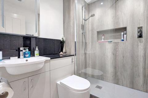 2 bedroom apartment for sale, MOORINGS REACH BRIXHAM