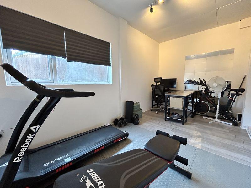 Home Gym / Office