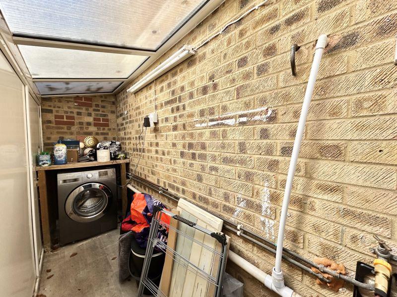 Utility Lean-To