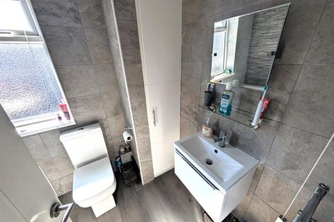 30 Glebe Road, Hull, HU7 0DX