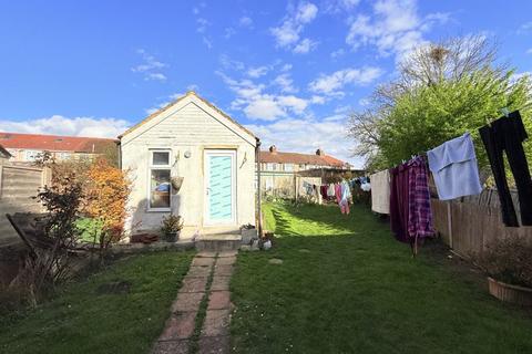 30 Cedar Grove, Southall, UB1 2XD