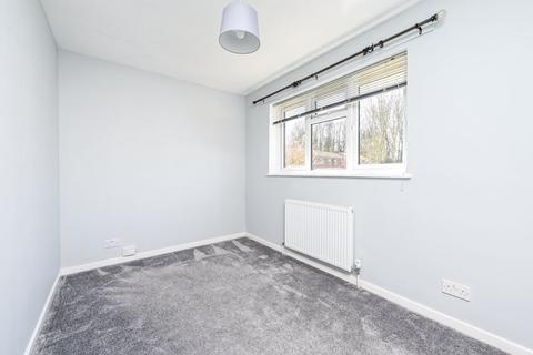 63 Ellington Drive, Basingstoke, RG22 4EZ