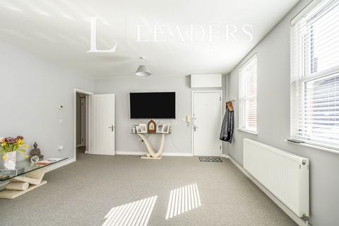 2 bedroom apartment to rent, Chapel Street, Chichester PO19