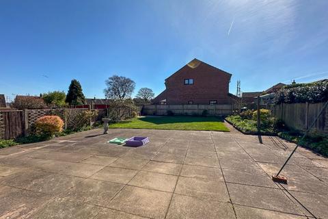 3 bedroom detached house for sale, Moorland Avenue, Werrington, Staffordshire Moorlands, ST9