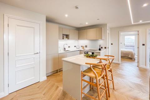 2 bedroom penthouse for sale, Princes Street, Dorchester