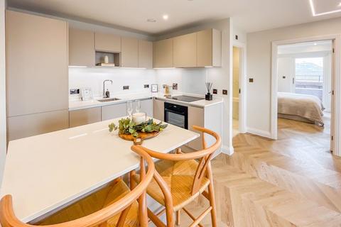 2 bedroom penthouse for sale, Princes Street, Dorchester