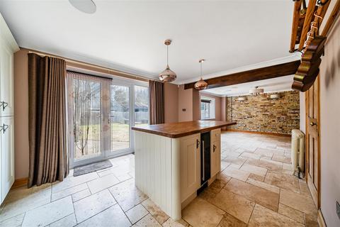 6 bedroom equestrian property for sale, Temple Way, Worth, Deal CT14