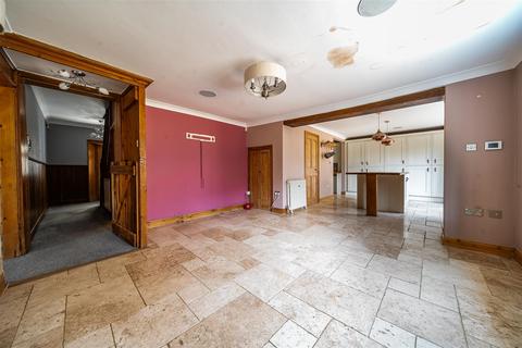 6 bedroom equestrian property for sale, Temple Way, Worth, Deal CT14