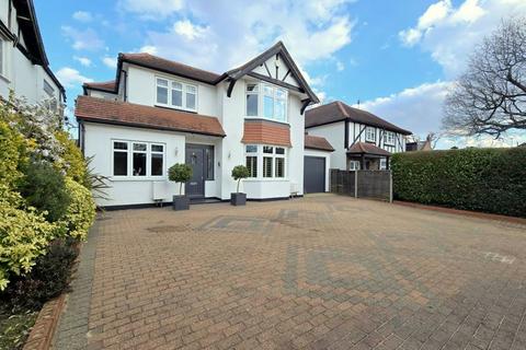 5 bedroom detached house for sale, Bellfield Avenue, Harrow Weald