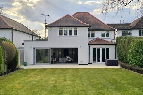 5 bedroom detached house for sale, Bellfield Avenue, Harrow Weald