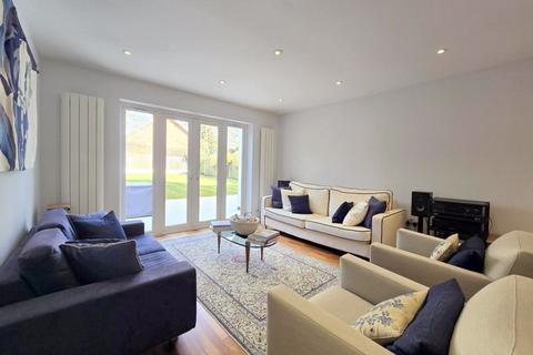 5 bedroom detached house for sale, Bellfield Avenue, Harrow Weald