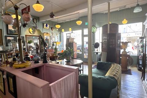 Retail property (out of town) for sale, Torquay TQ2