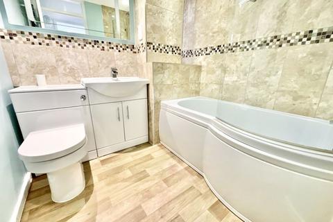 2 bedroom apartment for sale, 60 Christchurch Road, Bournemouth