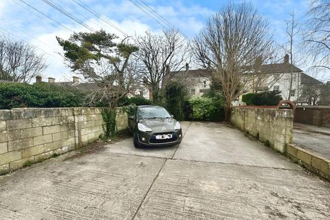 8 bedroom house of multiple occupation for sale, Bath Road, Old Town, Swindon, SN1 4AU