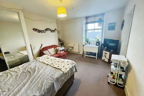 8 bedroom house of multiple occupation for sale, Bath Road, Old Town, Swindon, SN1 4AU