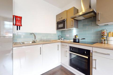 2 bedroom apartment to rent, Apt 45, Park Square Residence, 21 Park Square South LS1