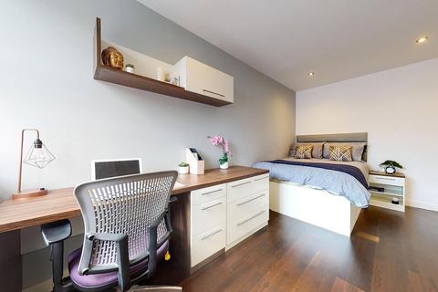 2 bedroom apartment to rent, Apt 45, Park Square Residence, 21 Park Square South LS1