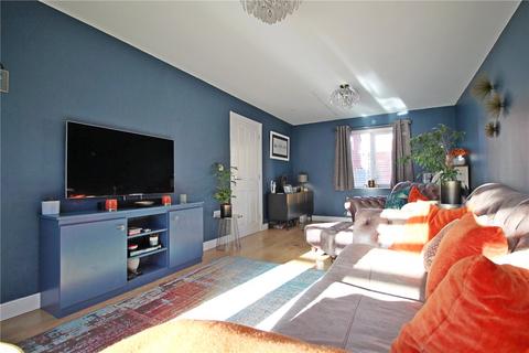 2 Baroness Way, Market Deeping, Peterborough, PE6 8FJ