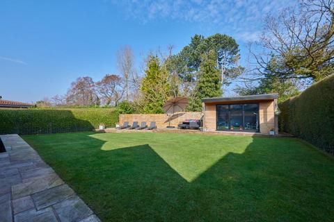 4 bedroom detached house for sale, Hale Barns WA15