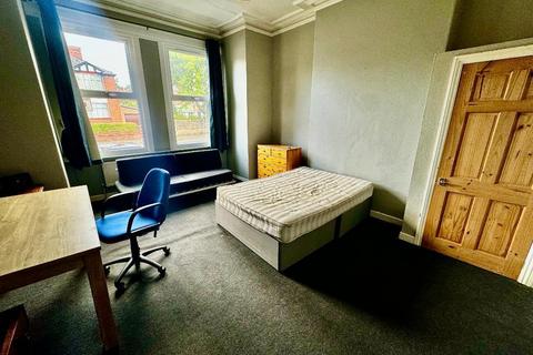 10 bedroom detached house to rent, Norman Road, Manchester, M14 5LA