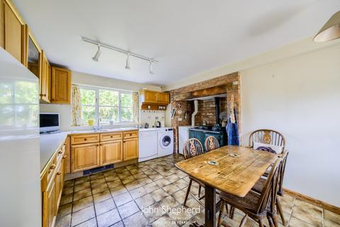 Woodland Gannaway, Norton Lindsey, Warwick, CV35 8JT