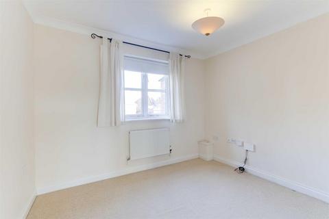 47 Darwin Close, Medbourne, Milton Keynes, MK5 6FF