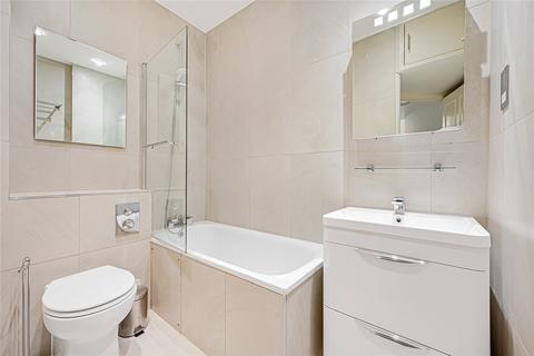 1 bedroom apartment to rent, Queen's Gate, London, SW7