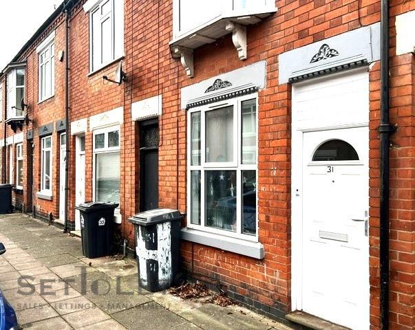 31 Chartley Road, LE31 AB - Sale 2.jpg
