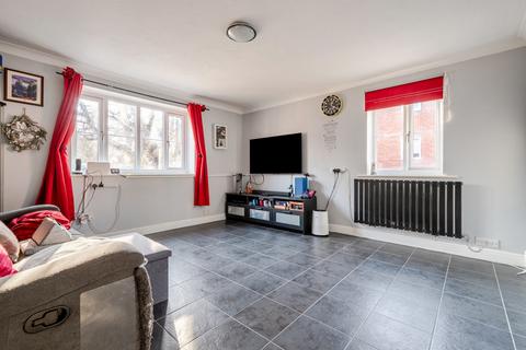 1 bedroom apartment for sale, Rembrandt Way, Berkshire RG1