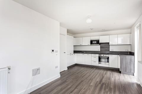 2 bedroom apartment to rent, Adenmore Road, London SE6