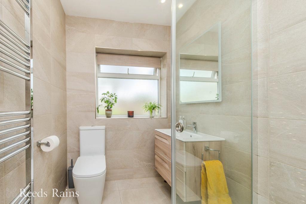 Shower Room/ Wc