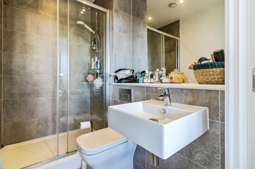 Ensuite