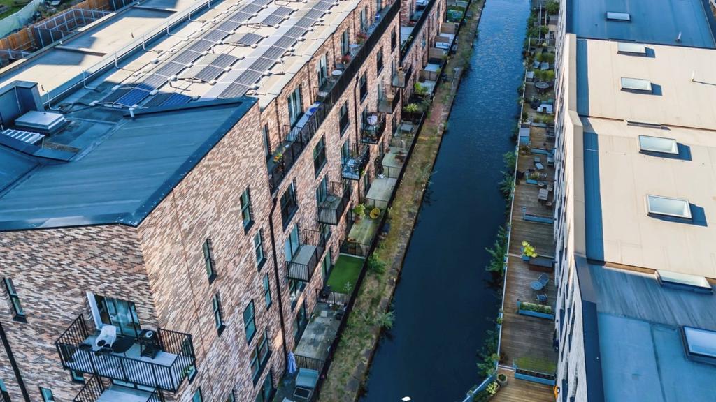 Canalside Position