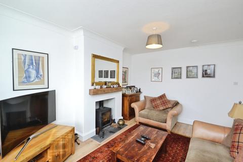 2 Strathearn Place, Dumfries, DG2 7RT